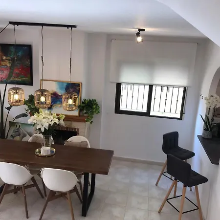 Nice House With Amazing Swimming Pool/ Just 5 Min From Beach Santa Pola