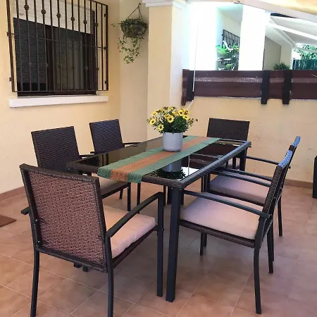 Nice House With Amazing Swimming Pool/ Just 5 Min From Beach *